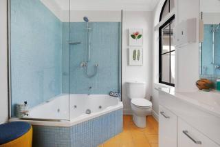 The Parish House with Pool, BBQ and Pizza Oven - Whangaparaoa - 2