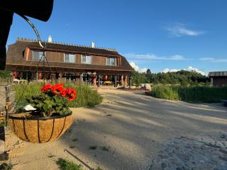 Ülase Riverside Lodge Sleeps 20 and Optional Smoke Sauna - 3