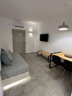 Santozen Suites - Fira - 1