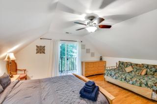Coloma Retreat with Fire Pit, Walk to Beaches! - 1