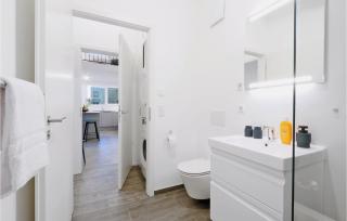 Lovely Home In Lembruchdümmer See - 2