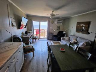 Beachfront Bungalow 125 - North Topsail Beach - 8