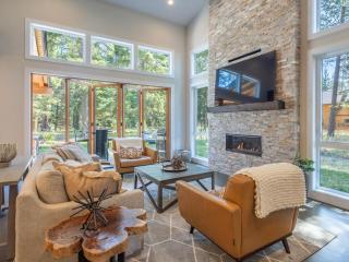 Suncadia 6 Bdrm home with hot tub, game room, and pet friendly - 0