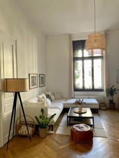 Feels like Home - 2