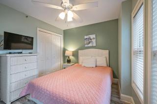 Phenomenal 2 Bedroom Condo at Island Palms! Sleeps 6! - Myrtle Beach - 2