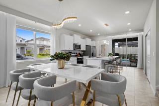 5 Bedrooms 55 Bathrooms Windsor Island 1906Sd - 3