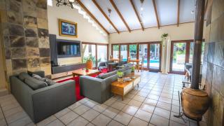 Botanica Guest House - 7