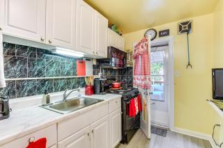 4 Mi to Dtwn Cozy Townhome in Baltimore! - Baltimore - 2