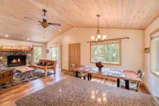 Landfall on the North Shore - Fenced Yard, Walking Distance to Lake - 5