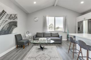 2 Mi to Downtown Escondido Apt with Balconies - Escondido - 7