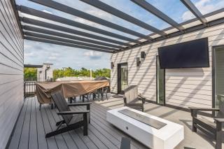 New Modern Townhome with Rooftop Patio townhouse - Iowa City - 0