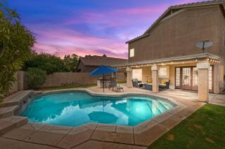 4 Bedroom House with Pool and Home Gym - 0