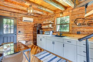 Peaceful Creekside North Studio with Fire Pit - 5