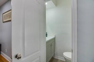 Beautiful house near Eglinton GO - 3