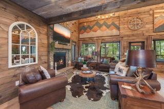 Beary Luxe - Brand New Arcade Pool Spa Retreat - 0