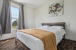 Comfortable 4BR 2BA in the Falls - Niagara Falls - 7