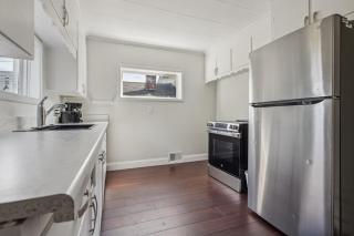 Comfortable 4BR 2BA in the Falls - Niagara Falls - 3