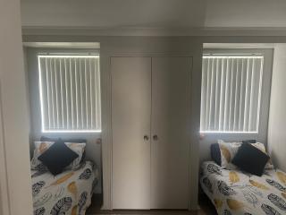 4 Bedroom Home in Thirlmere - 3
