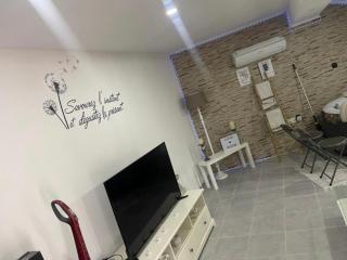 Apparemment - Love Room - 1