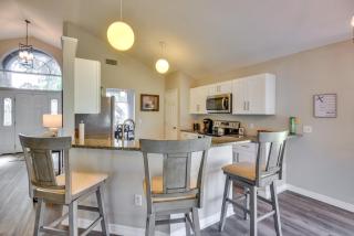 7 Mi to Beach Pet-Friendly Home in Port Orange! - Port Orange - 3