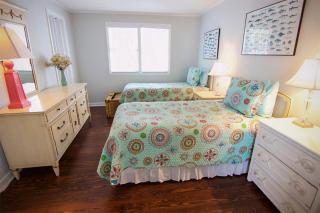 Carolina Breezy by Sea Scape Properties - Wrightsville Beach - 2