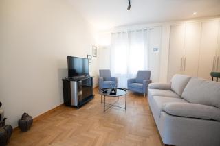 Renovated apartment on the 5th floor with Acropolis view - Atene - 9