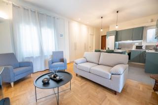 Renovated apartment on the 5th floor with Acropolis view - Atene - 7