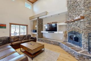 Round Pen Retreat - Flagstaff - 5