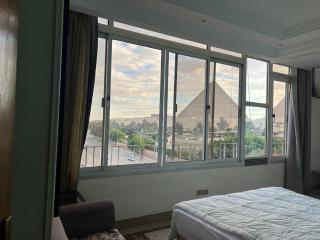 A pyramids view - Il Cairo - 8