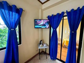 Ocean Breeze Inn - Boracay - 1