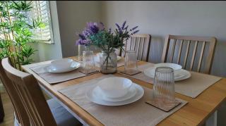 Beautiful 4Bedroom 2Bath Wifi and Free Parking - South Norwood - 9