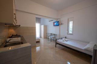 Vila Flamuri - 1