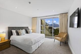 Catalina Apt 1 - amazing views and walk to town - 7