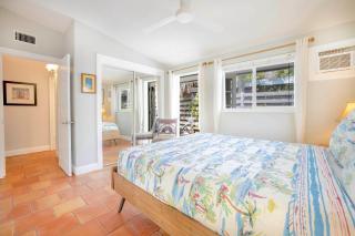 Gertrude's Village House - in the Top Location! - Siesta Key - 2