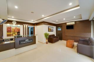 Super Townhouse Davis Let - 9