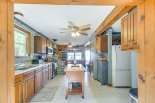 Waterfront Harrisville Home with Outdoor Fireplace! - Harrisville - 4