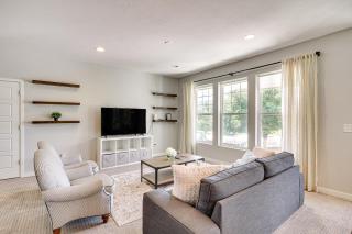 4 Mi to The District Family Home with Tennis Access - 7