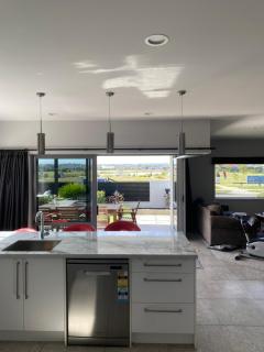 Parkview Home 5min from CBD - 2