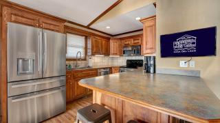 Casa Del Lago 3 bed 3 bath lakefront home with private dock - Gravois Mills - 6