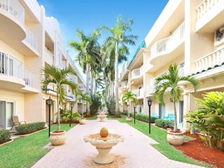 New Listing! Bayside Unit, Balcony, Private Beach! - Siesta Key - 7