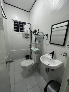 TymCast's Place - 2 Story house - Kabankalan - 8