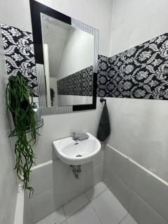 TymCast's Place - 2 Story house - Kabankalan - 1