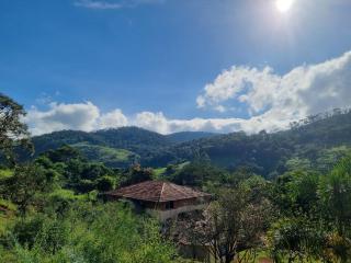 Fazenda a 6km de São Bartolomeu - 0
