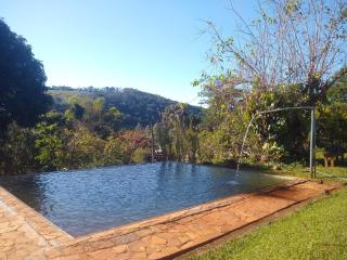 Fazenda a 6km de São Bartolomeu - 8