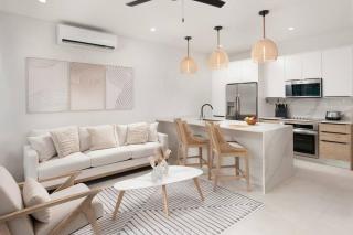 Steps to beach cozy Porters 3 bed townhome - Saint James - 4