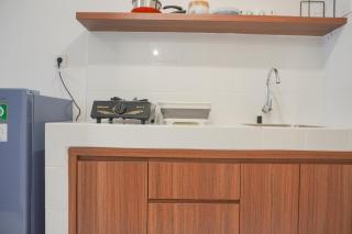 Simply Look Studio Tokyo Riverside PIK 2 Apartment By Travelio - Rawalembang - 2
