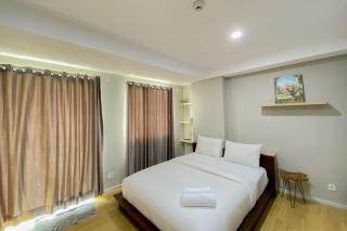 Spacious and Warm Studio Daan Mogot City Apartment By Travelio - Jakarta - 8