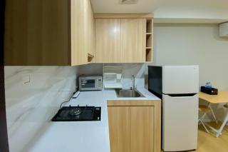 Spacious and Warm Studio Daan Mogot City Apartment By Travelio - Jakarta - 3