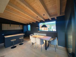 Glam Haus - 2