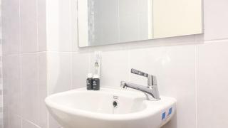Fully Furnished Studio at Tokyo Riverside PIK 2 Apartment By Travelio - Rawalembang - 4